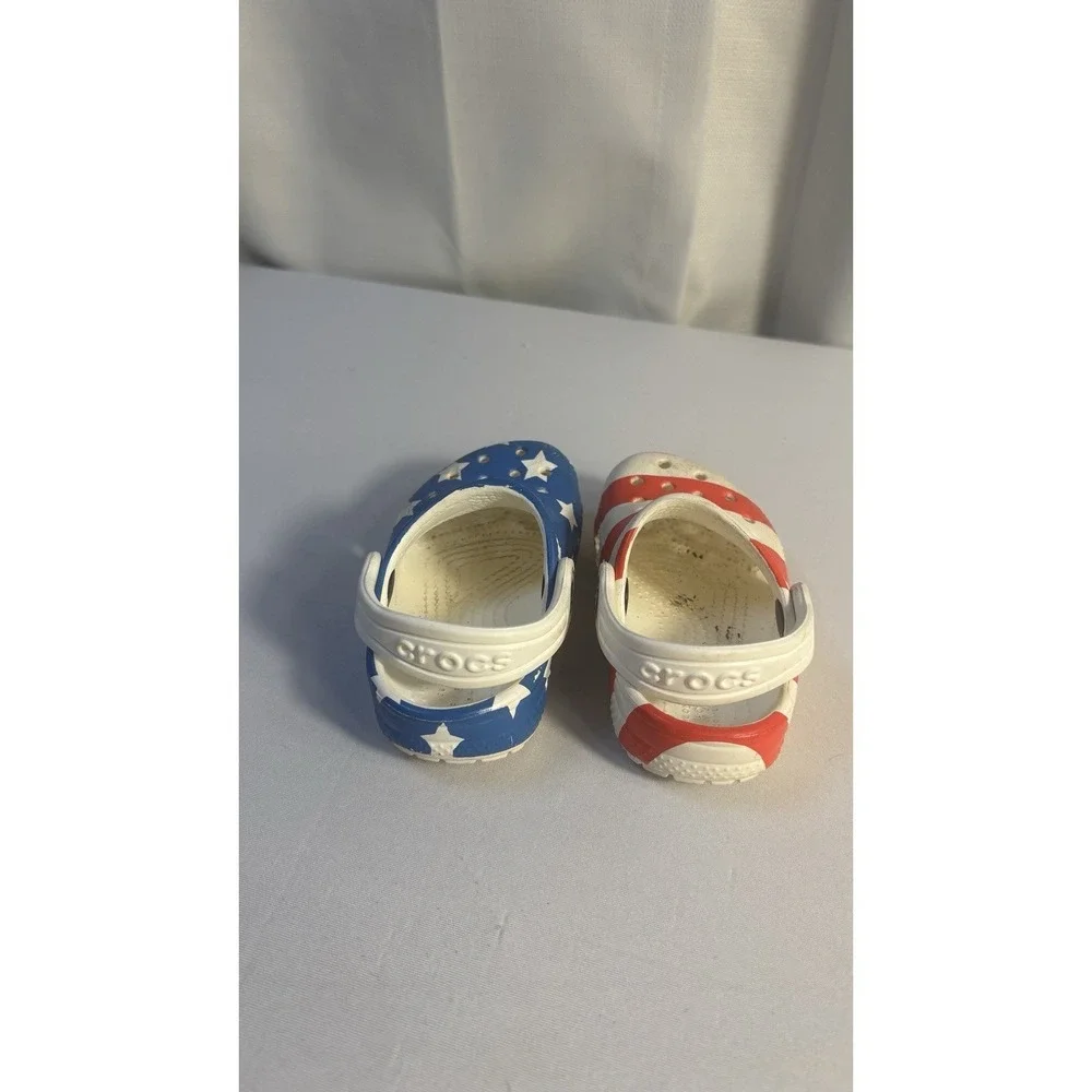Crocs Unisex Child Size 5 Classic American Flag Clogs USA Patriotic